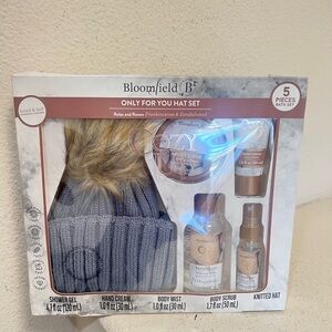 Bloomfield B "Only For You" Hat 5 Pieces Gift Set Holiday Gift‎ Set Perfect Gift